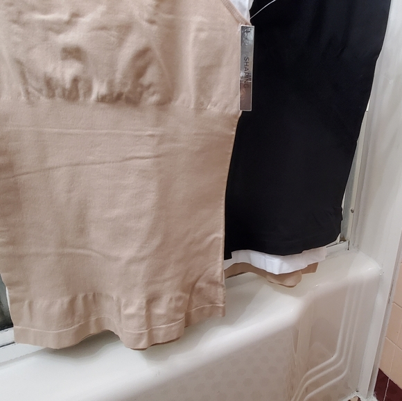 NWT MarylynMonroe 3PK Seamless Shaping Camis;T/W/B;Sz M, L & XL;$45 Each. - Picture 10 of 13